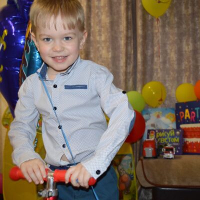 Максиму нужна ваша помощь, чтобы сделать ещё один шаг к обычной жизни