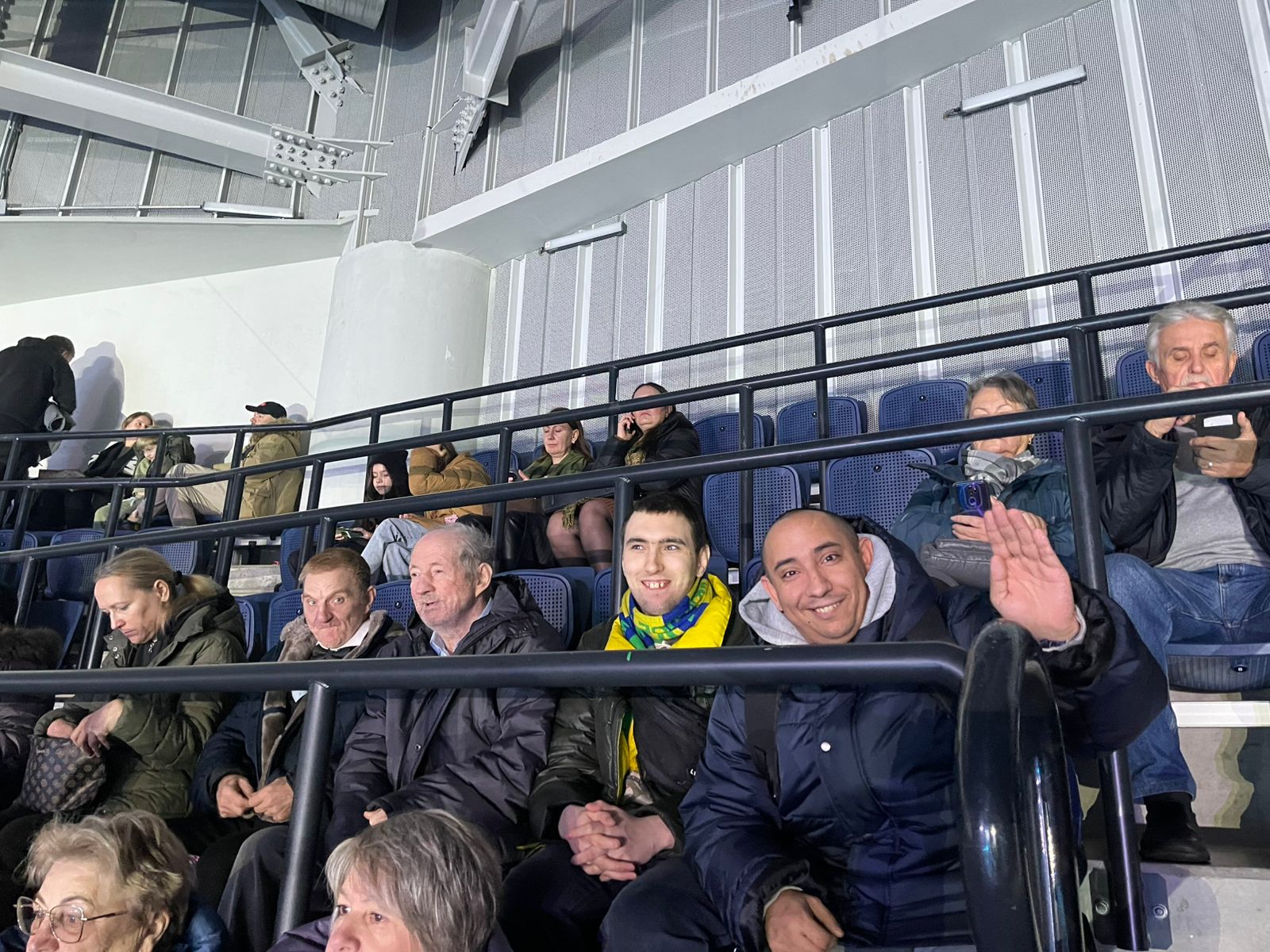 Ребята из Социального дома Нагатино-Садовники посетили ледовое шоу «Щелкунчик»